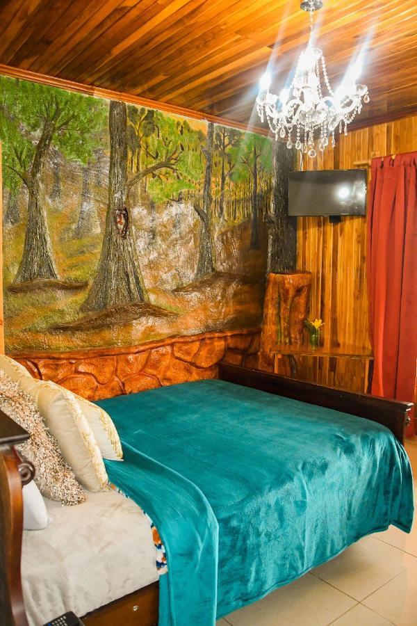 Poas Paradise Bed & Breakfast Poasito Eksteriør bilde